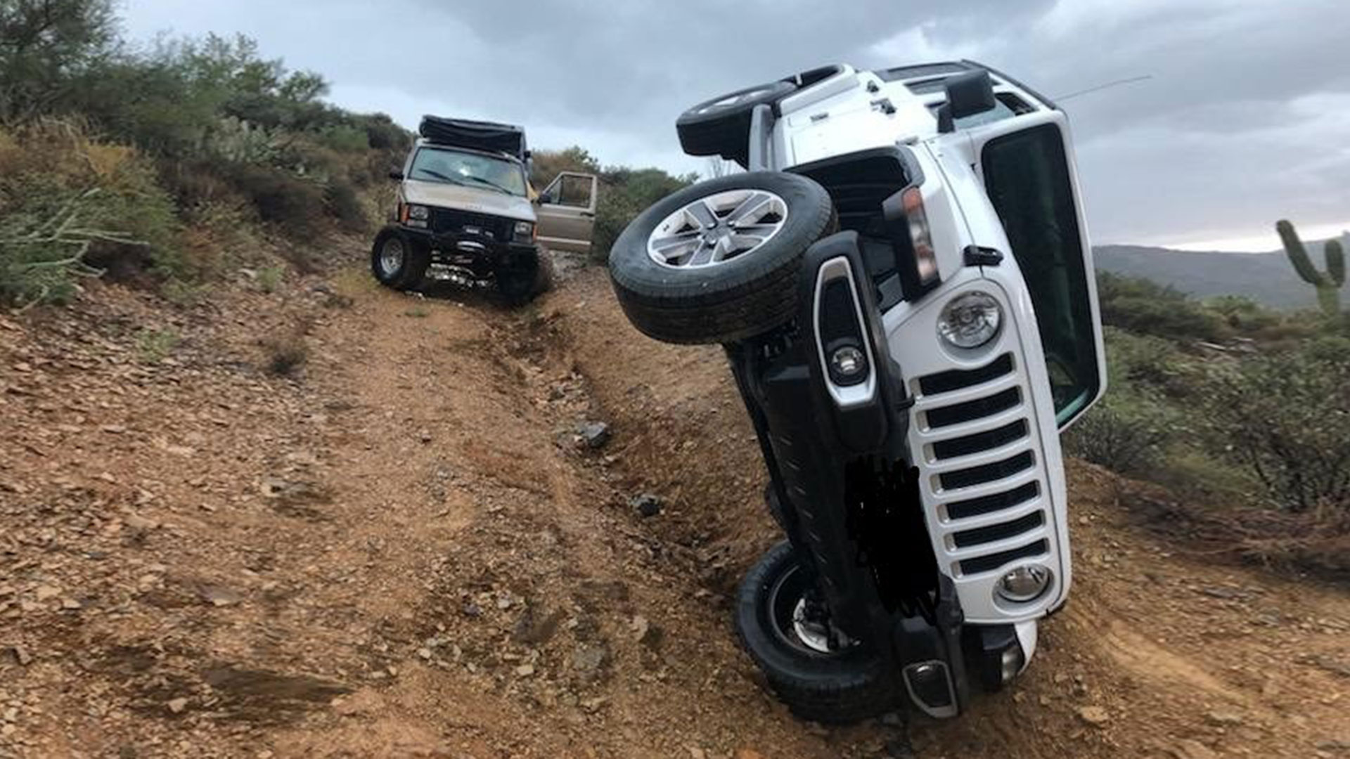 Jeep in trouble in Arizona
