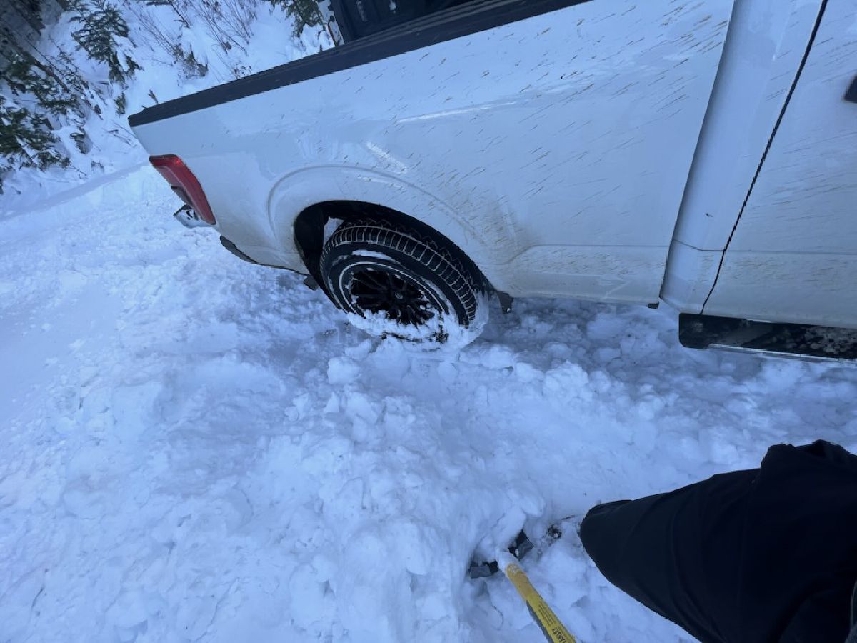 truck stuck in snow