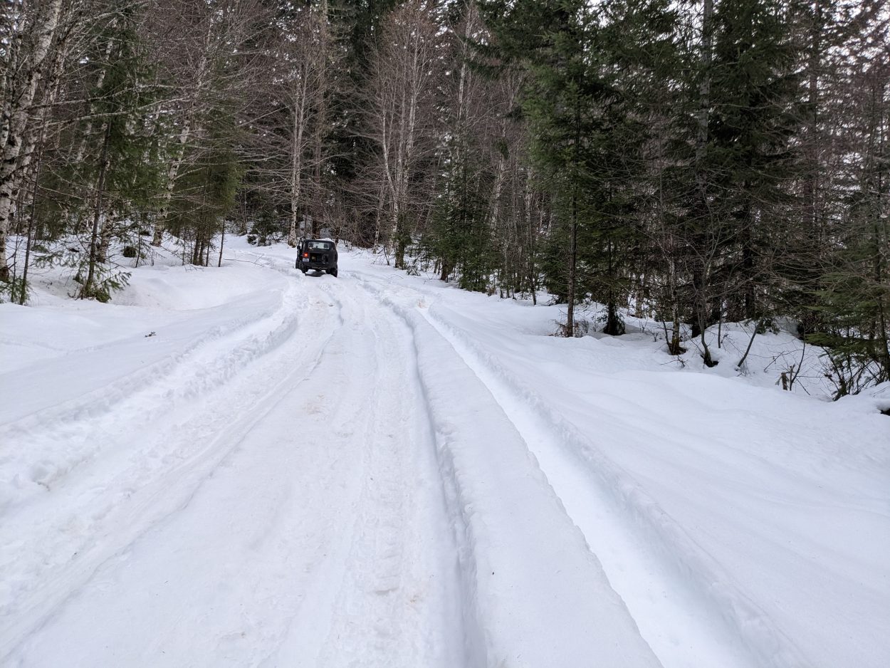 vehicle stuck in Browns Camp OHV
