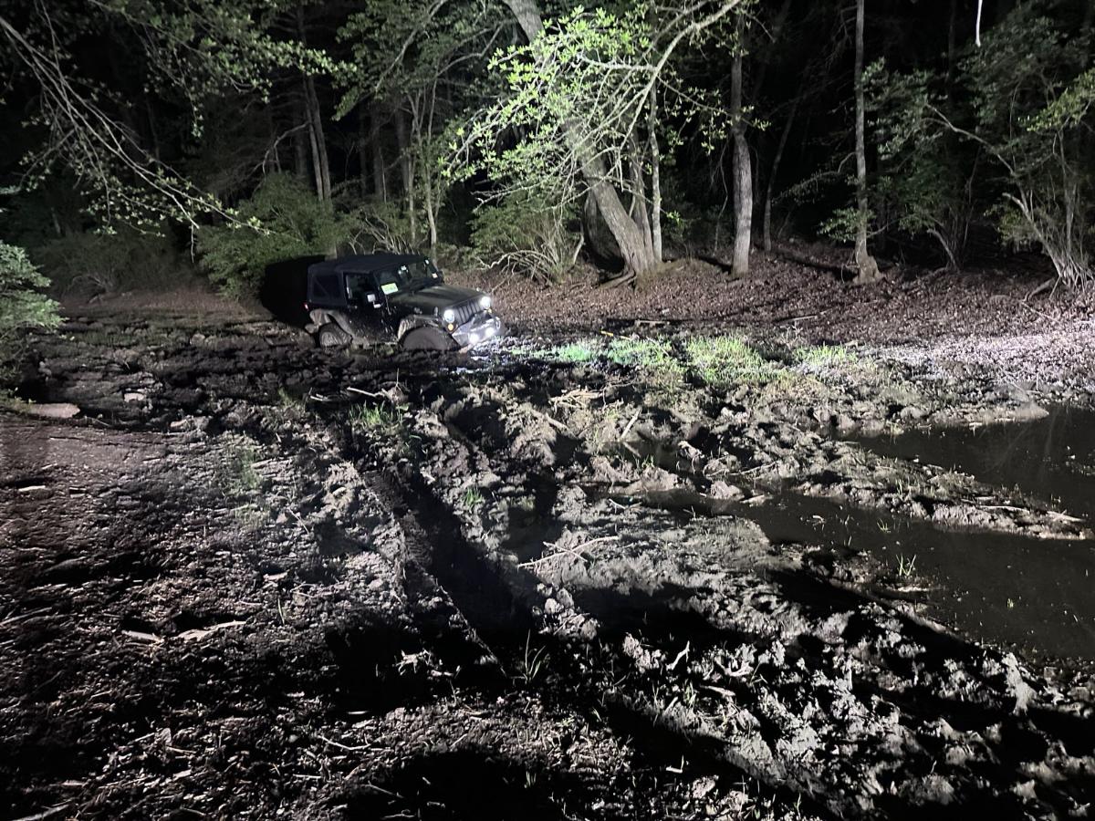 Offroad Recovery in Mud