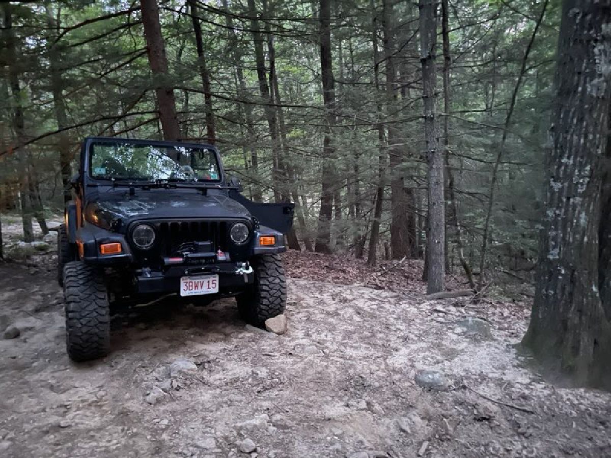 Massachusetts 4x4 rescue