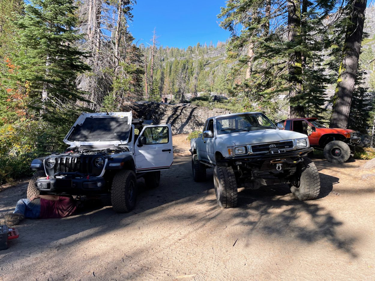 rubicon trail 4x4 offroad recovery in california