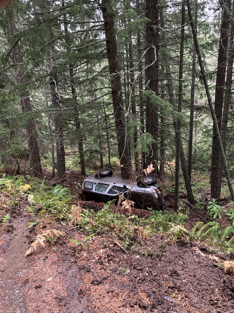 offroad recovery in Southern Oregon vehicle rolled