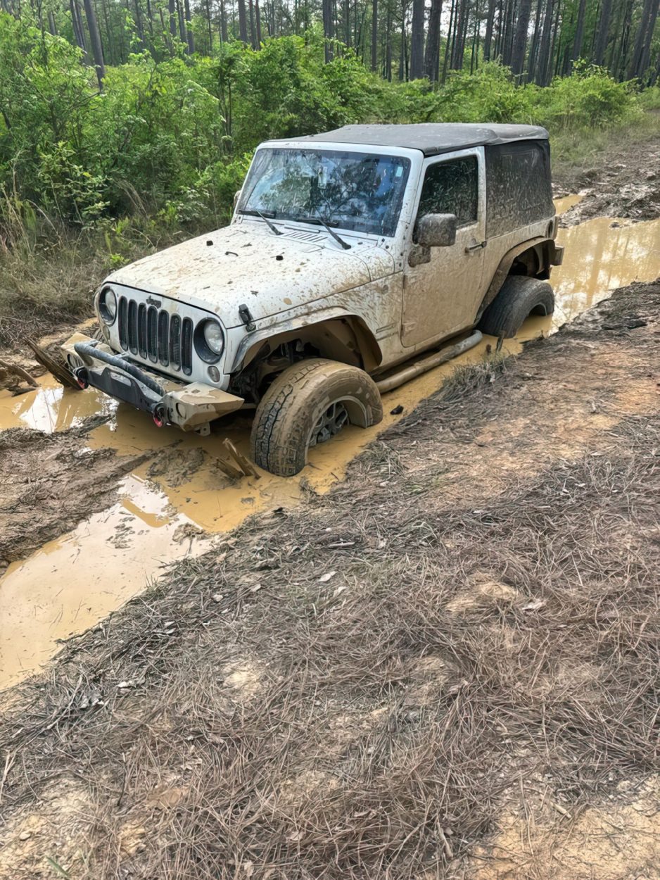 offroad recovery in Alabama 4x4 rescue