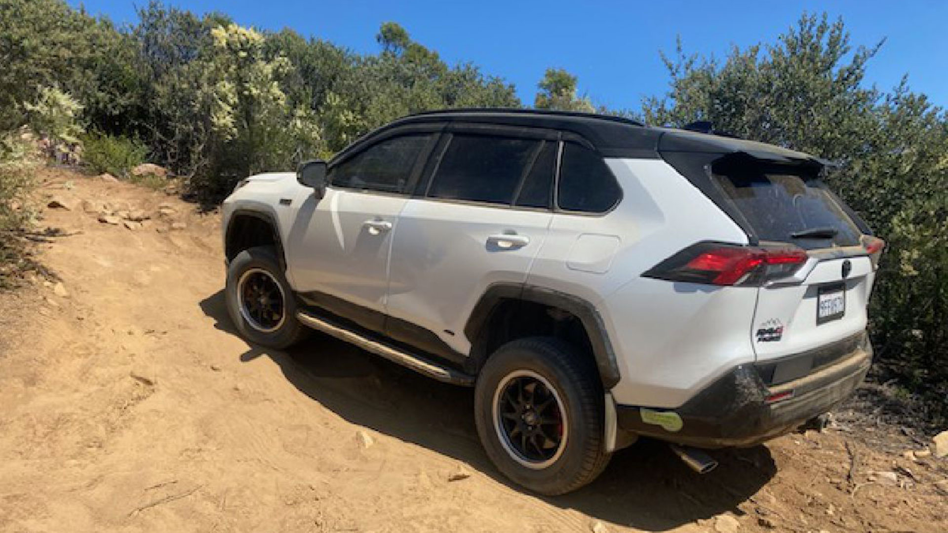 Stuck at a hill in Wildomar OHV