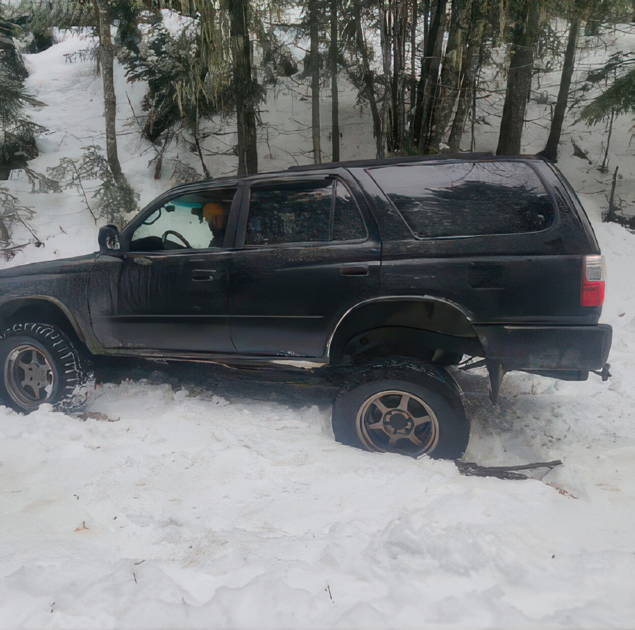 offroad recovery near Little Kachess Lake