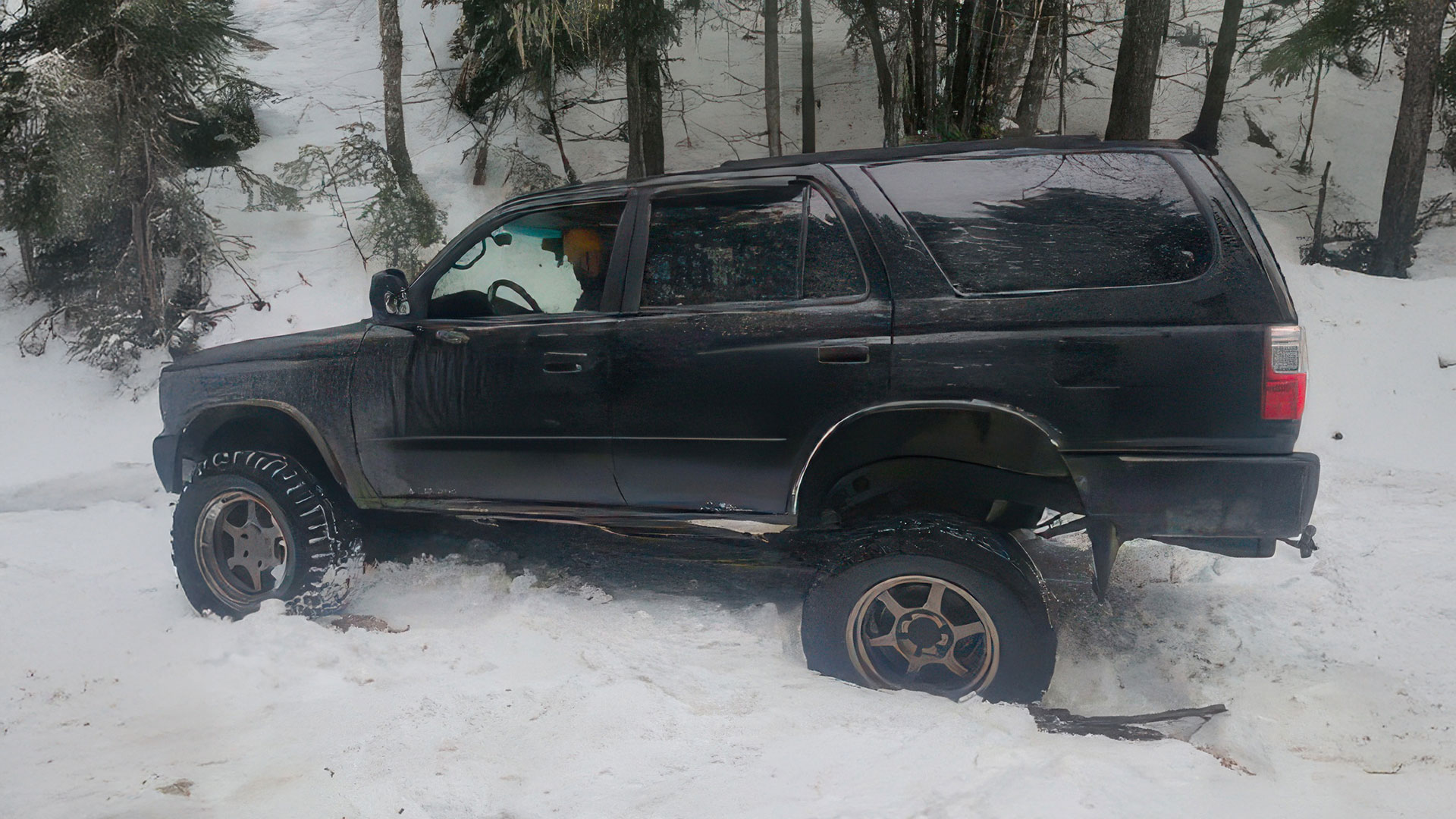 Offroad recovery near Little Kachess Lake