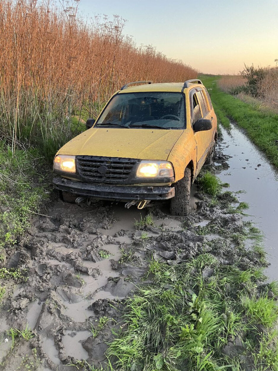 offroad recovery in California 4x4 rescue