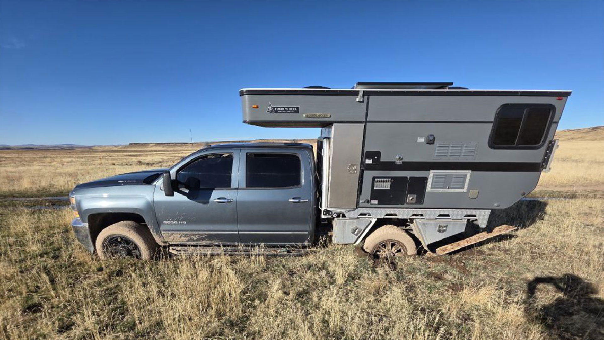 I am stuck in mud near Clarks Butte