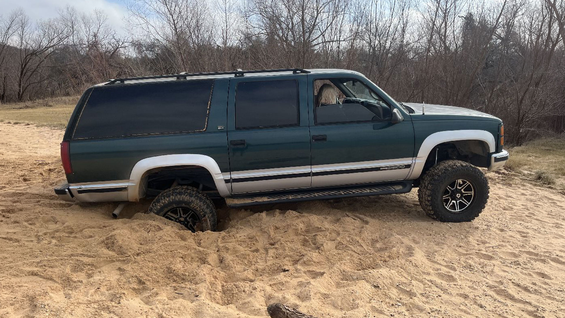 k2500 buried in sand