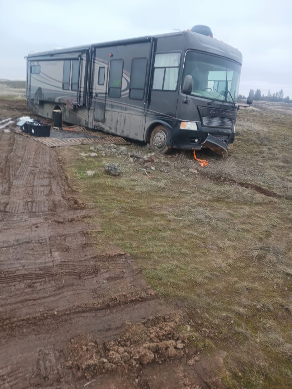 offroad recovery in Washington Motorhome stuck in mud