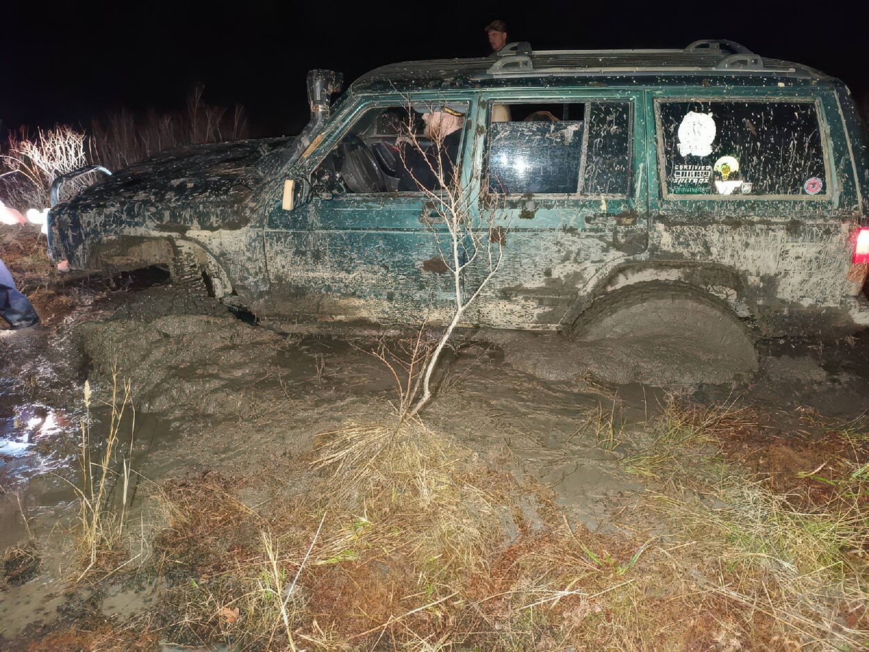 Locker failed. Winch failed.