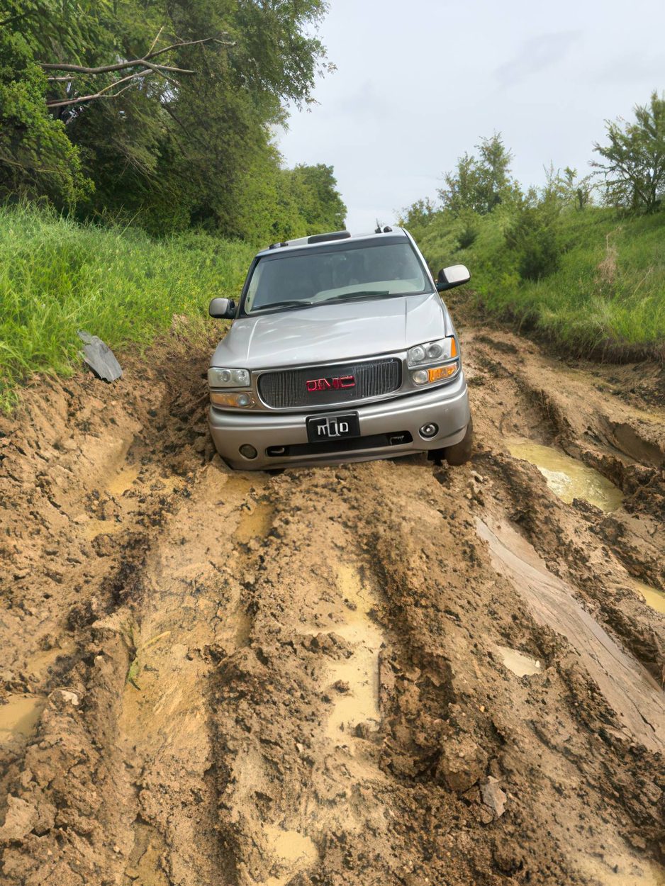 offroad recovery in Iowa 4x4 rescue